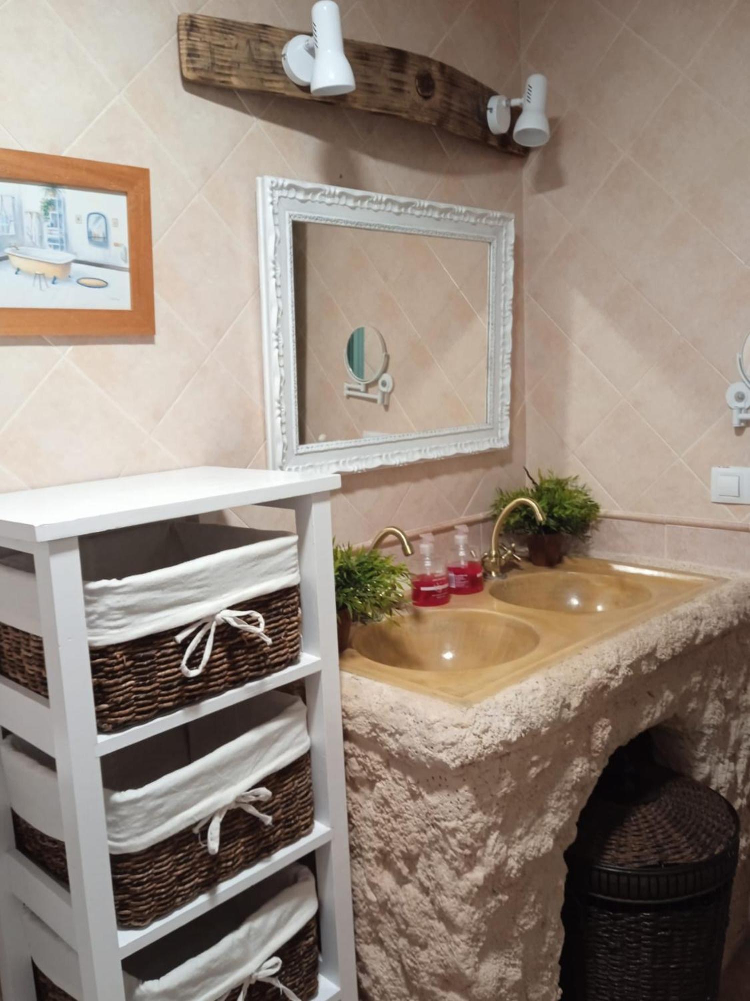 אל בוסקה Casa Rural Montepinar מראה חיצוני תמונה